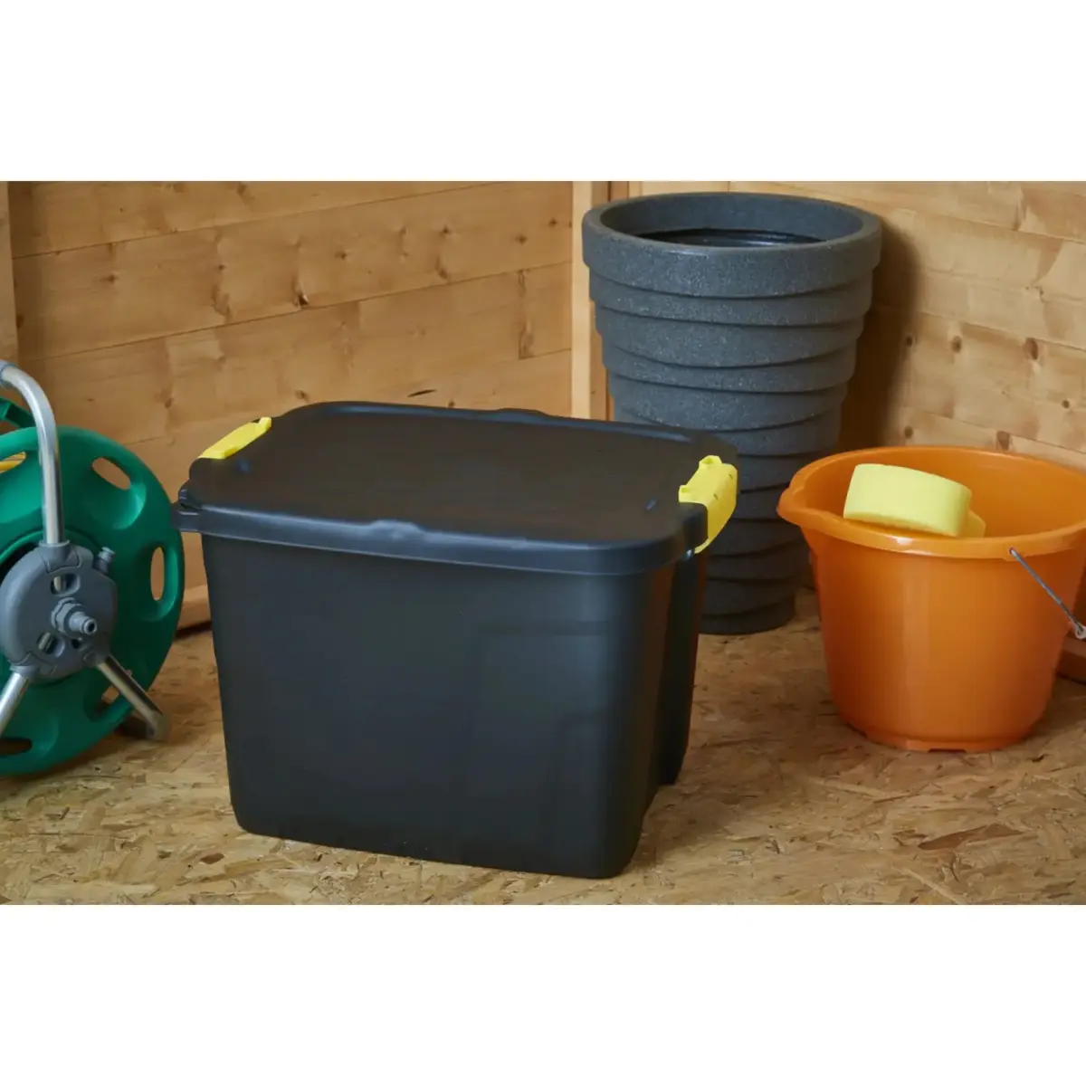 STR0370_3 Strata Heavy Duty Storage Box & Lid 42 Litres