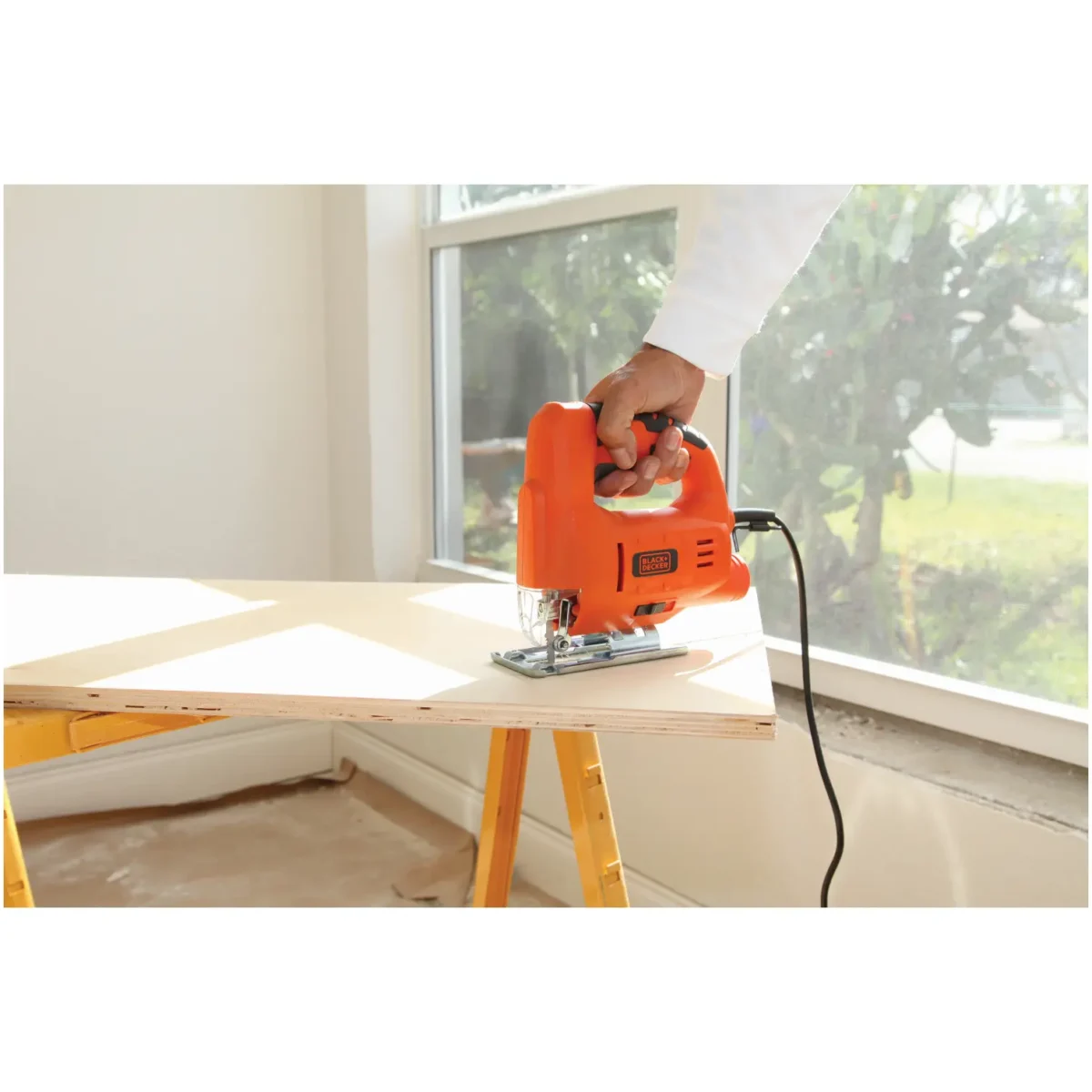 Black+Decker Single Speed Compact Jigsaw 400w - Image 2