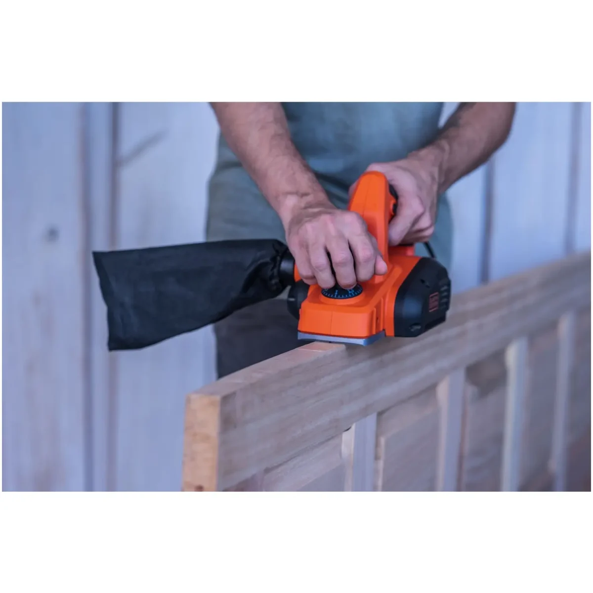 Black & Decker Planer 710w - Image 11