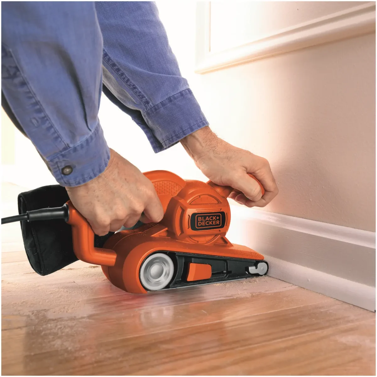 Black+Decker Belt Sander 75x457mm 720w - Image 5