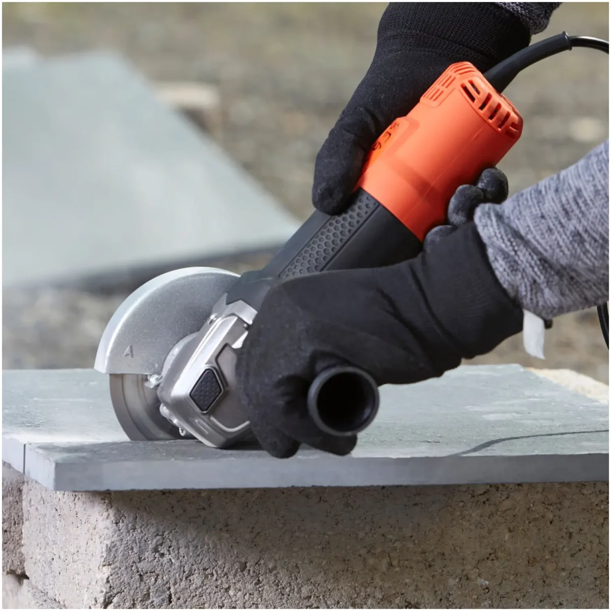 Black & Decker BEG210KA Sander/Grinder With Kit Box 900w 115mm - Image 4