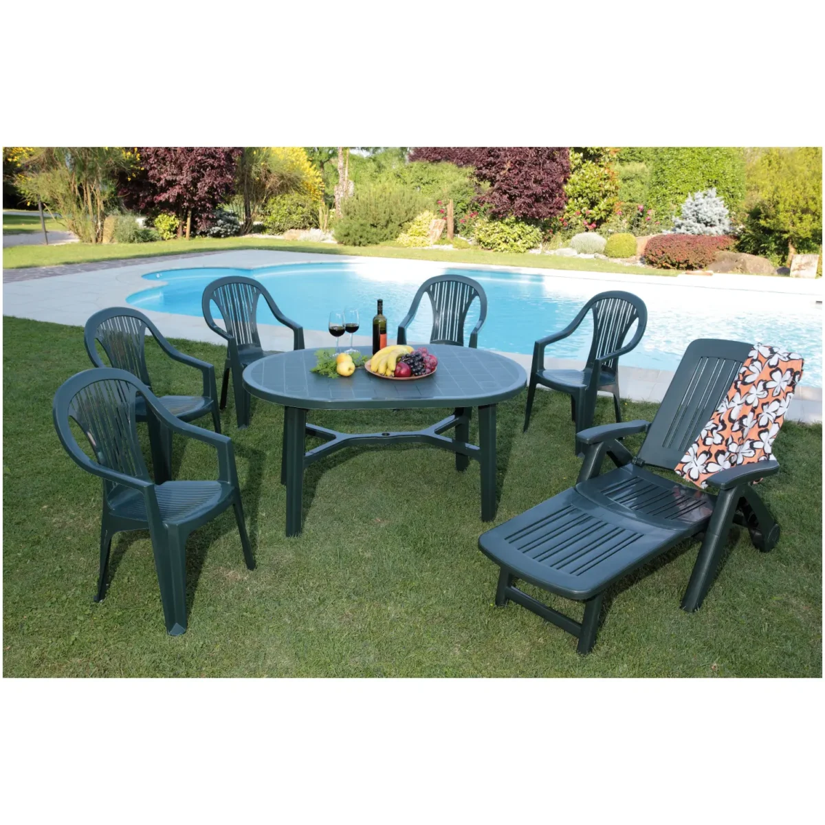 Bica Green Resin Furniture 140cm Rectangular Table - Image 2
