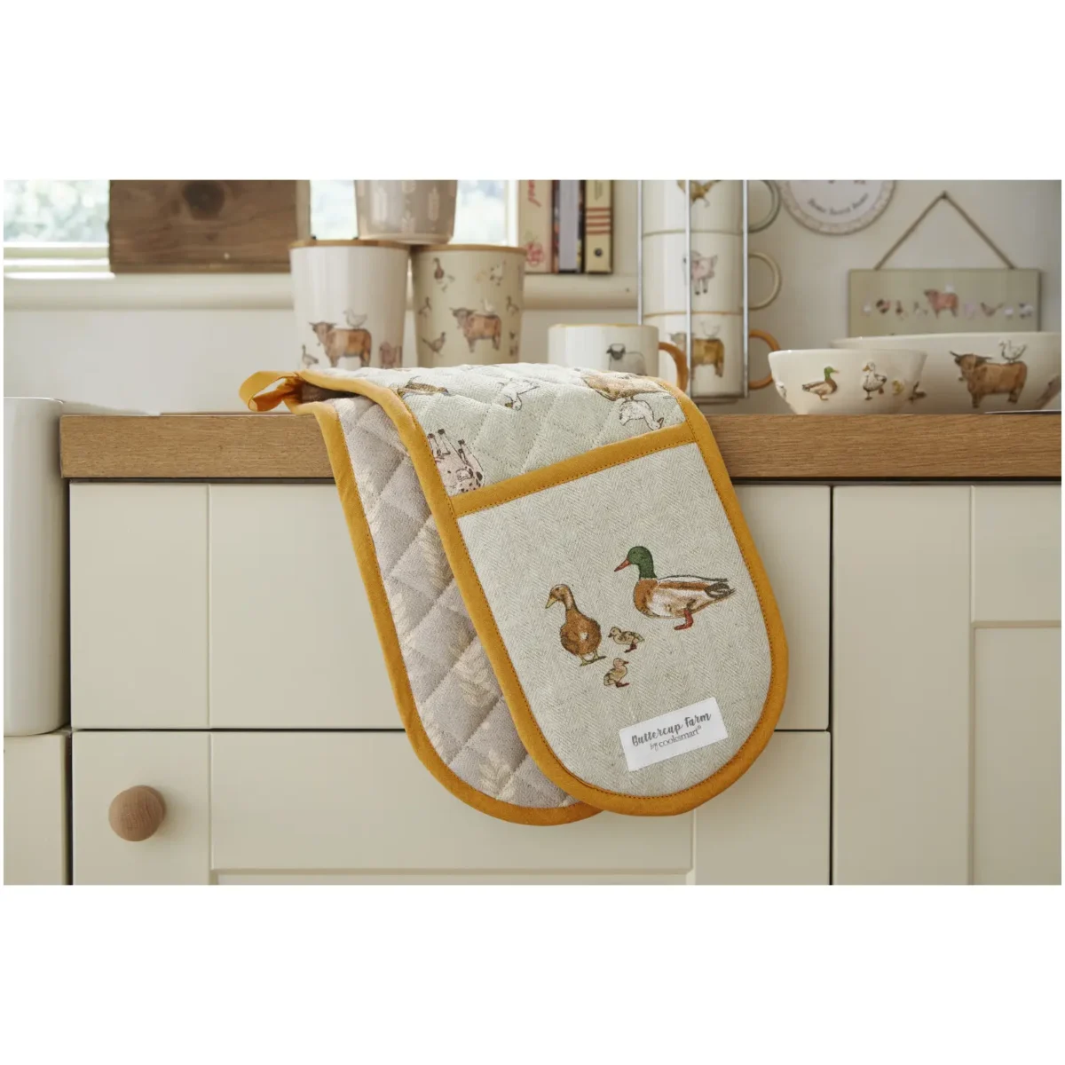 Cooksmart Buttercup Farm Double Oven Glove - Image 2