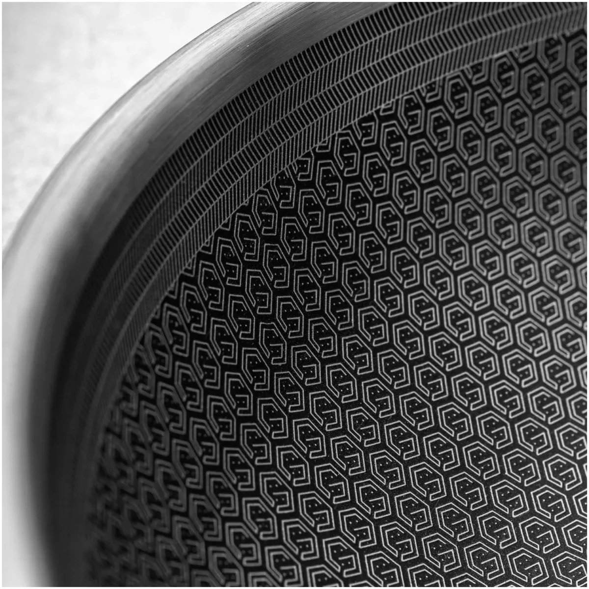 Hairy Bikers Hex Guard Saucepan 16cm - Image 3