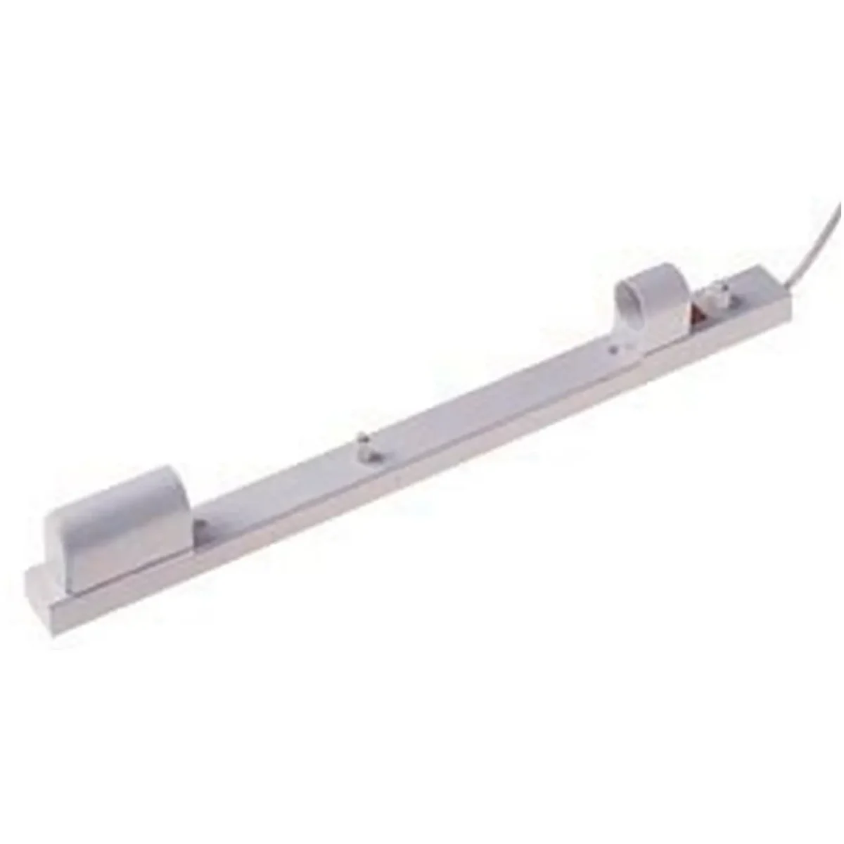 Lyvia 221mm Switched Striplight - Image 1