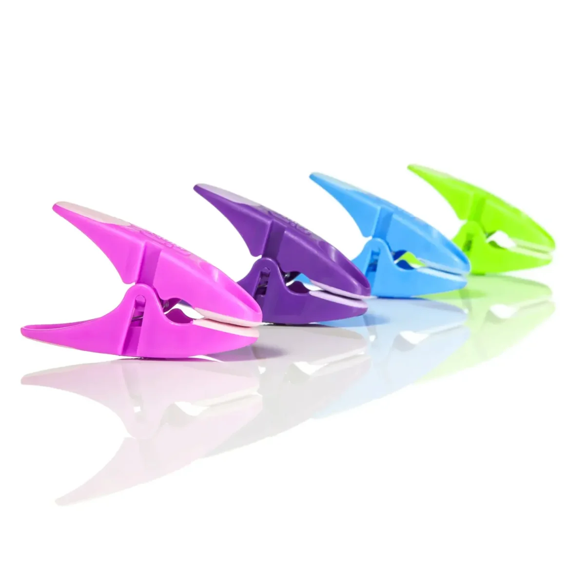 Minky Sure Grip Pegs Pack of 24 - Image 3