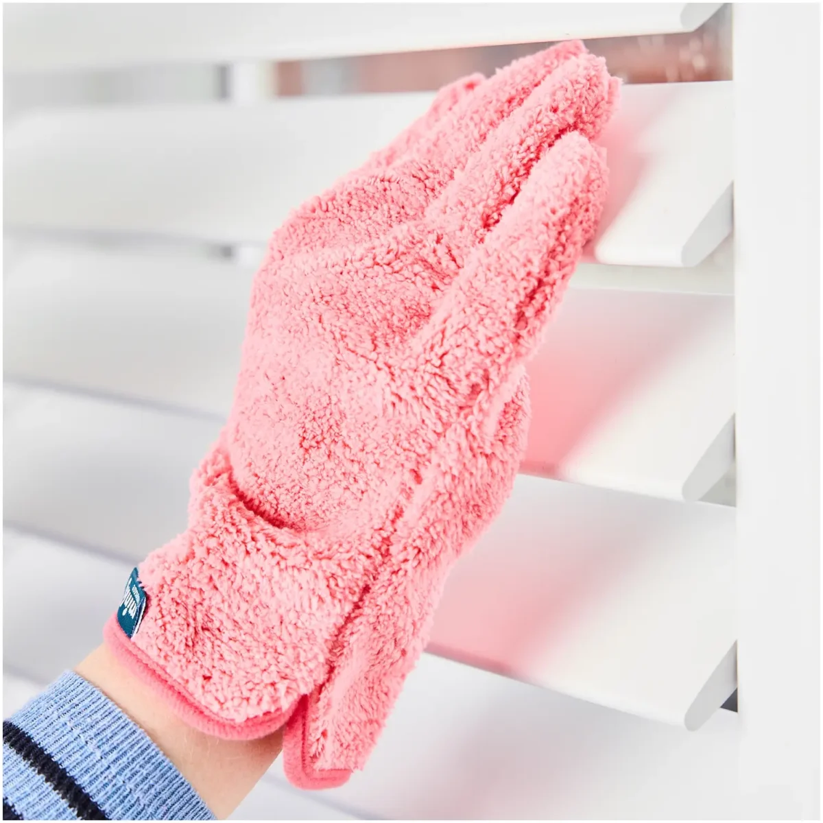 Minky M Cloth Dusting Glove - Image 2