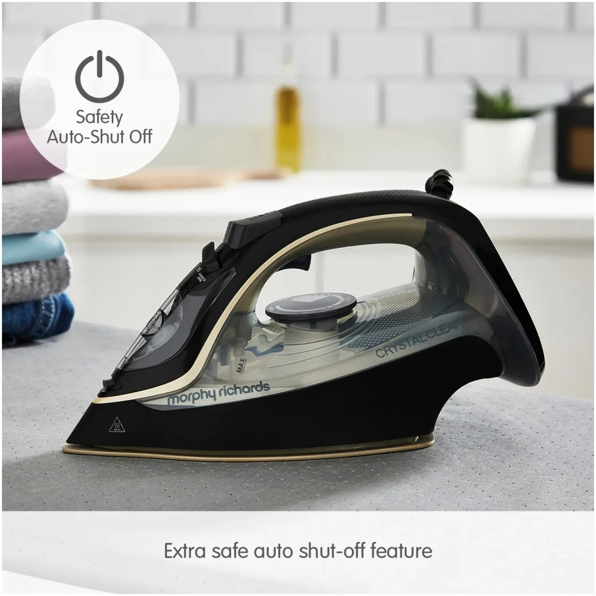Morphy Richards 300302 2400w Crystal Clear Gold Iron - Image 14