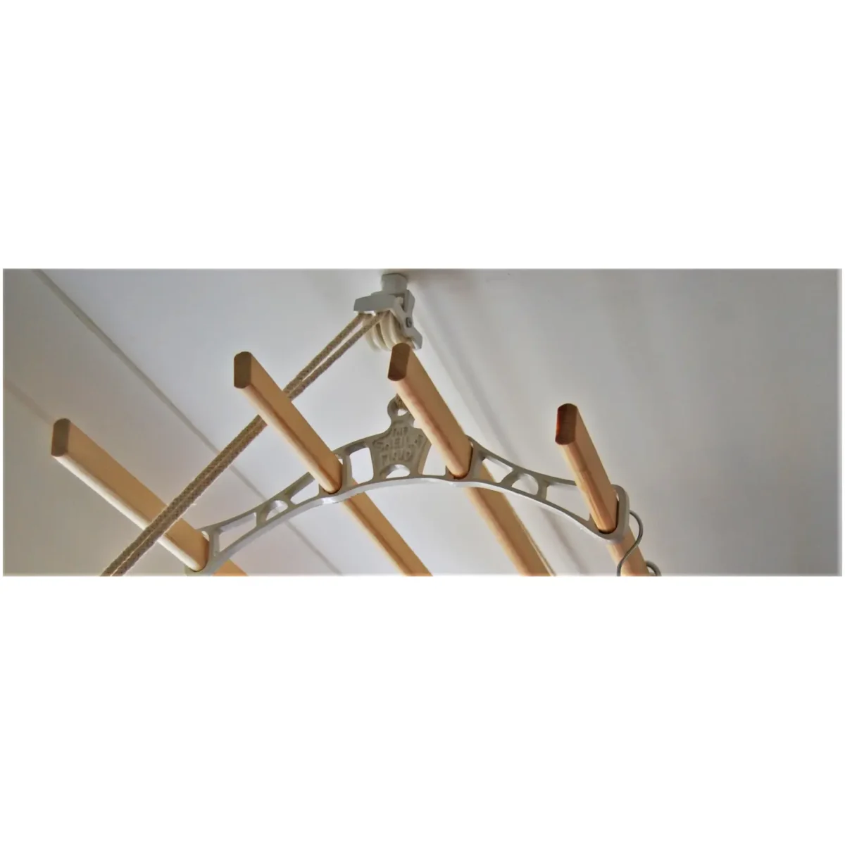 The Original Sheila Maid Wooden Airer - Image 2