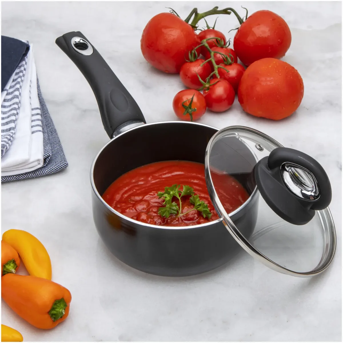 Black Diamond 16cm Saucepan Non Stick - Image 4