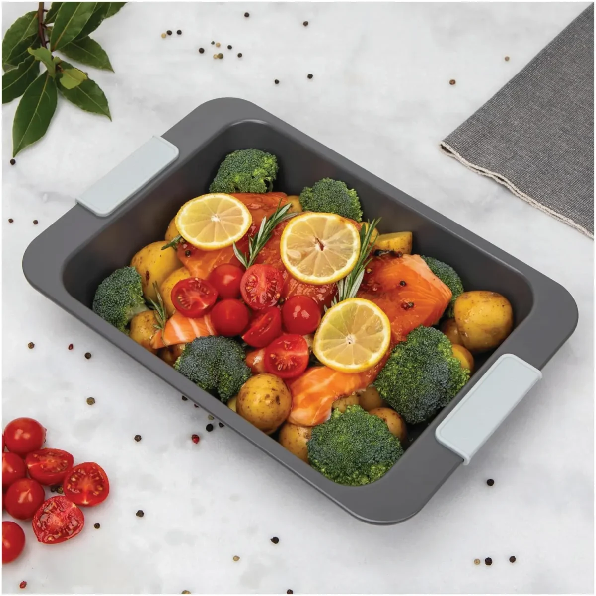 Laura Ashley Rectangular Baking Pan 32cm - Image 1