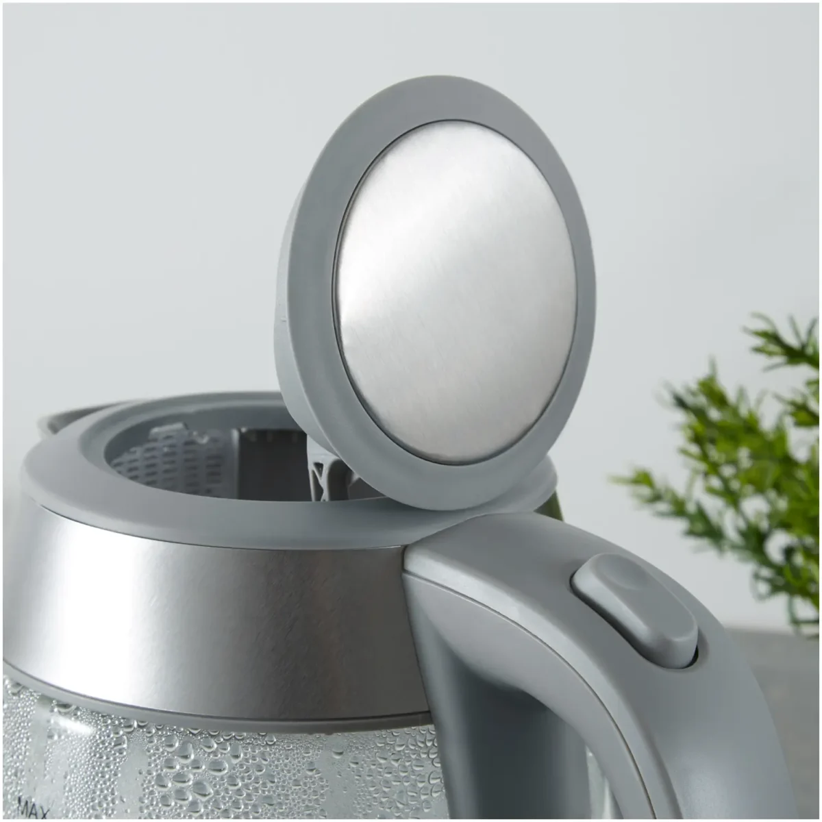 Tower Illuminated Glass Kettle - Image 6