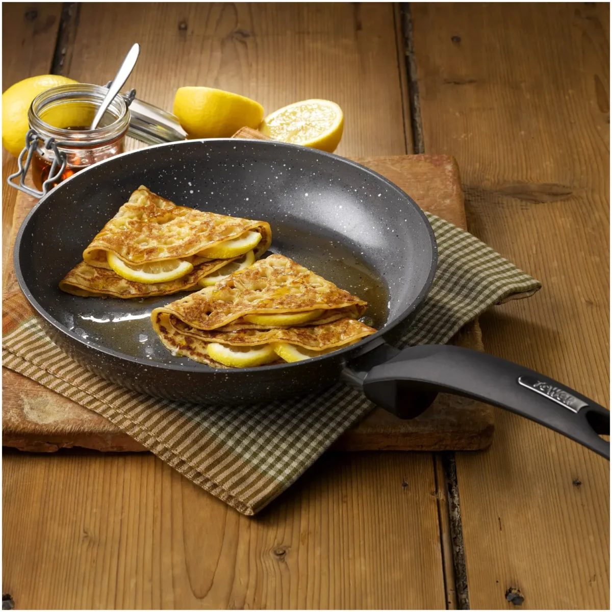 Tower Cerastone Frying Pan 32cm - Image 7
