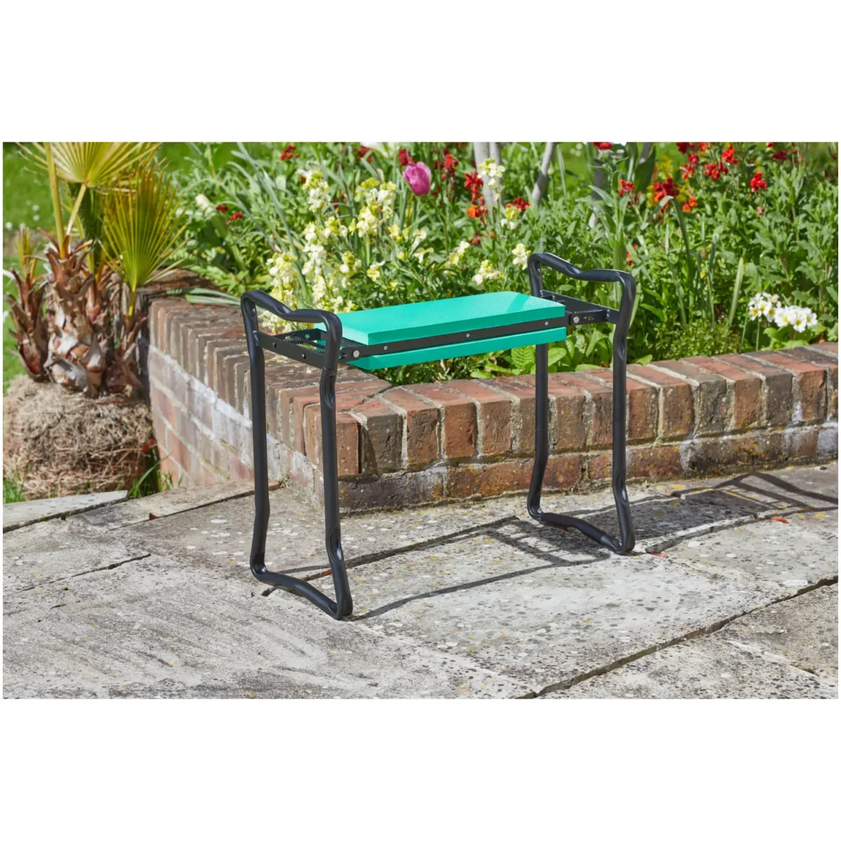 Smart Garden Folding Kneeler & Seat - Image 3
