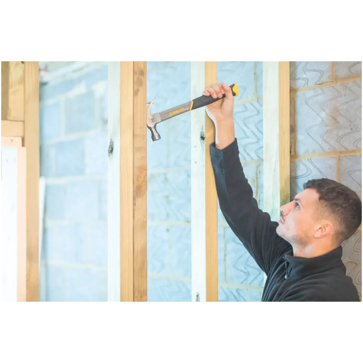 Stanley Fibreglass Claw Hammer 16oz - Image 3