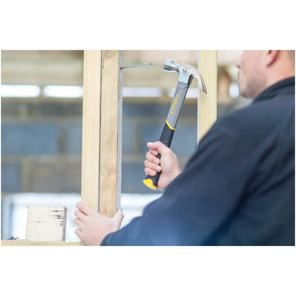 Stanley Fibreglass Claw Hammer 16oz - Image 5